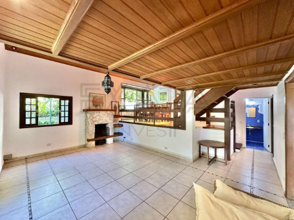 Imagem Imóvel com 3 Quartos à Venda, 473 m² em Algarve - Cotia Imagem Imóvel com 3 Quartos à Venda, 473 m² em Algarve - Cotia