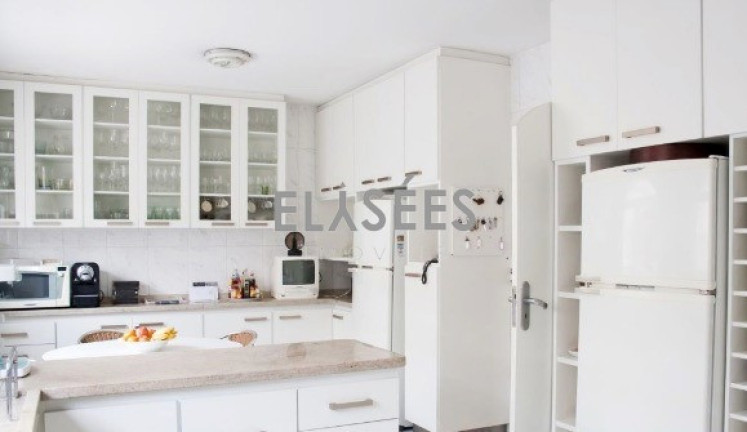 Imagem Sobrado com 4 Quartos à Venda, 386 m² em Morumbi - São Paulo Imagem Sobrado com 4 Quartos à Venda, 386 m² em Morumbi - São Paulo