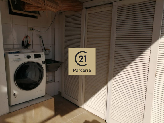 Imagem Casa com 4 Quartos à Venda, em Campo Belo - São Paulo Imagem Casa com 4 Quartos à Venda, em Campo Belo - São Paulo