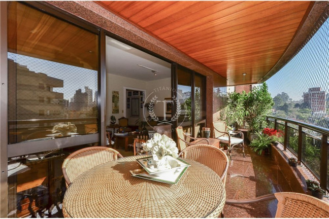 Imagem Apartamento com 4 Quartos à Venda, 210 m² em Real Parque - São Paulo Imagem Apartamento com 4 Quartos à Venda, 210 m² em Real Parque - São Paulo