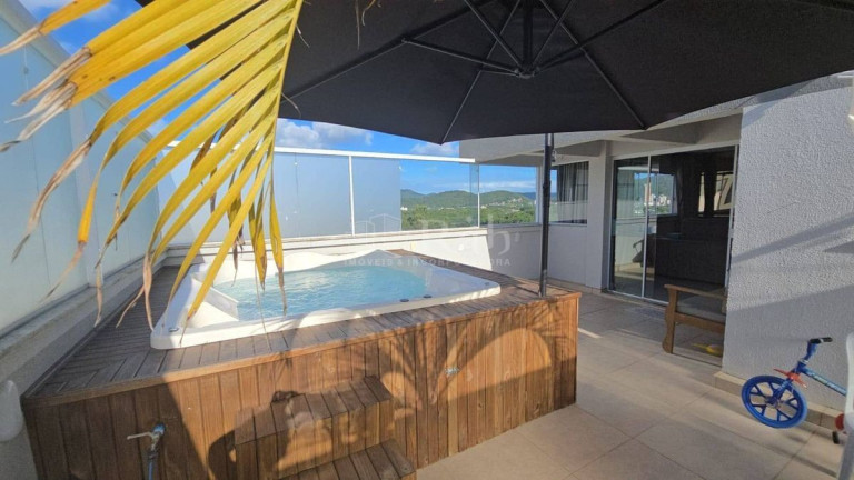 Foto do imóvel Cobertura com 4 Quartos à Venda, 170 m² em Tabuleiro - Camboriú