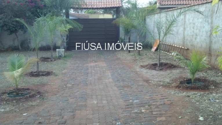 Imagem Casa com 3 Quartos à Venda, em Jardim Ouro Branco - Ribeirão Preto Imagem Casa com 3 Quartos à Venda, em Jardim Ouro Branco - Ribeirão Preto