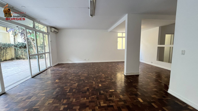 Imagem Casa com 3 Quartos para Alugar, 200 m² em Moema - São Paulo Imagem Casa com 3 Quartos para Alugar, 200 m² em Moema - São Paulo