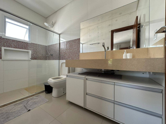Imagem Casa com 5 Quartos para Alugar, em Outeiro Da Glória - Porto Seguro Imagem Casa com 5 Quartos para Alugar, em Outeiro Da Glória - Porto Seguro
