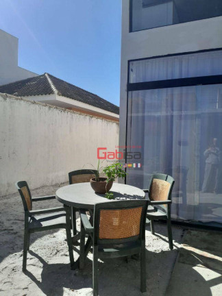 Imagem Kitnet com 1 Quarto para Alugar, 30 m² em Portinho - Cabo Frio Imagem Kitnet com 1 Quarto para Alugar, 30 m² em Portinho - Cabo Frio