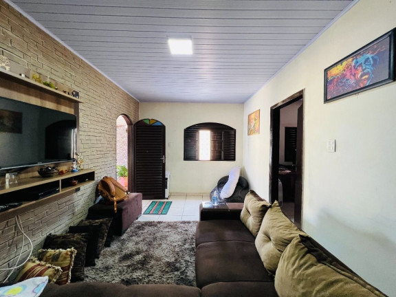 Imagem Casa com 3 Quartos à Venda, 300 m² em Setor Centro Oeste - Goiânia Imagem Casa com 3 Quartos à Venda, 300 m² em Setor Centro Oeste - Goiânia