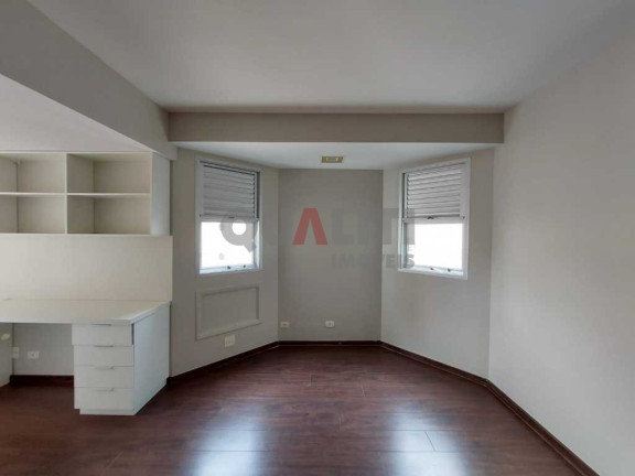 Apartamento com 4 Quartos à Venda, 250 m² em Vila Nova Conceição - São Paulo