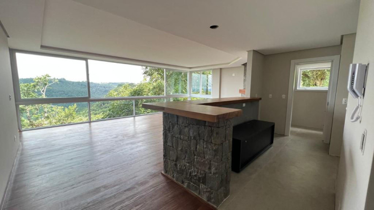 Imagem Imóvel com 2 Quartos à Venda, 117 m² em Jardim Bela Vista - Gramado Imagem Imóvel com 2 Quartos à Venda, 117 m² em Jardim Bela Vista - Gramado