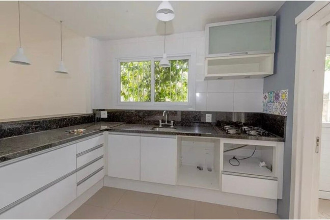 Imagem Casa com 3 Quartos à Venda, 120 m² em Lomba Do Pinheiro - Porto Alegre Imagem Casa com 3 Quartos à Venda, 120 m² em Lomba Do Pinheiro - Porto Alegre