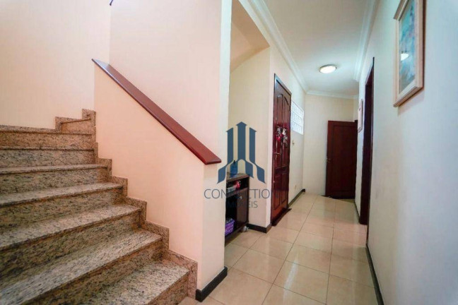 Imagem Sobrado com 5 Quartos à Venda, 267 m² em Seminário - Curitiba Imagem Sobrado com 5 Quartos à Venda, 267 m² em Seminário - Curitiba