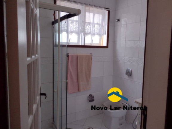 Imagem Casa com 4 Quartos à Venda, 360 m² em Piratininga - Niterói