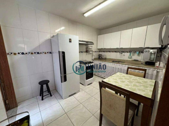 Imagem Casa com 3 Quartos à Venda, 140 m² em Nova Cidade - São Gonçalo