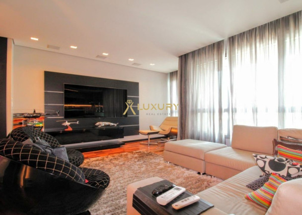 Imagem Imóvel com 1 Quarto à Venda, 95 m² em Belvedere - Belo Horizonte Imagem Imóvel com 1 Quarto à Venda, 95 m² em Belvedere - Belo Horizonte