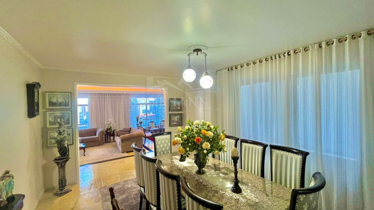 Imagem Cobertura com 7 Quartos à Venda, 274 m² em Centro - Florianópolis Imagem Cobertura com 7 Quartos à Venda, 274 m² em Centro - Florianópolis