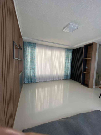 Imagem Casa com 4 Quartos à Venda, 250 m² em Aruã - Mogi Das Cruzes Imagem Casa com 4 Quartos à Venda, 250 m² em Aruã - Mogi Das Cruzes