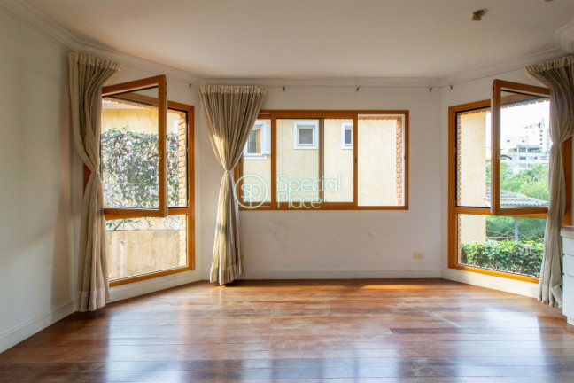 Imagem Casa de Condomínio com 4 Quartos à Venda, 745 m² em Real Parque - São Paulo Imagem Casa de Condomínio com 4 Quartos à Venda, 745 m² em Real Parque - São Paulo