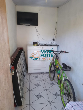 Imagem Sobrado com 6 Quartos à Venda, 100 m² em Centro - Ubatuba Imagem Sobrado com 6 Quartos à Venda, 100 m² em Centro - Ubatuba