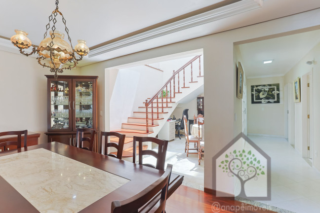 Imagem Casa com 4 Quartos à Venda, 295 m² em Trindade - Florianópolis Imagem Casa com 4 Quartos à Venda, 295 m² em Trindade - Florianópolis