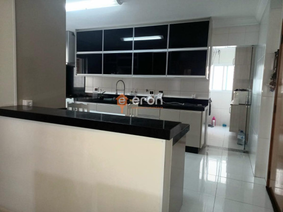 Imagem Apartamento com 4 Quartos à Venda, 203 m²