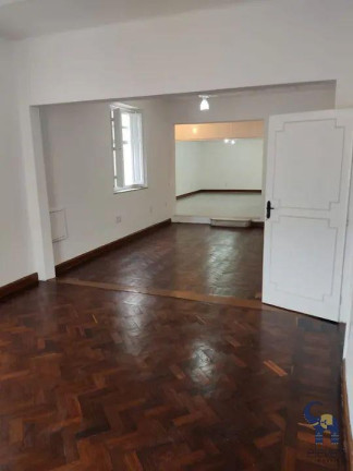 Imagem Casa com 7 Quartos à Venda, 264 m² em Barris - Salvador Imagem Casa com 7 Quartos à Venda, 264 m² em Barris - Salvador