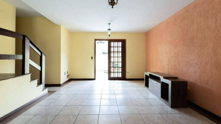 Casa com 4 Quartos à Venda, 250 m² em Itaipu - Niterói