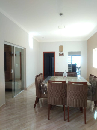 Imagem Casa com 3 Quartos à Venda, 208 m² em Quilombo - Cuiabá Imagem Casa com 3 Quartos à Venda, 208 m² em Quilombo - Cuiabá