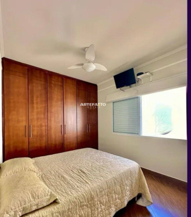Imagem Casa com 3 Quartos à Venda, 260 m² Imagem Casa com 3 Quartos à Venda, 260 m²