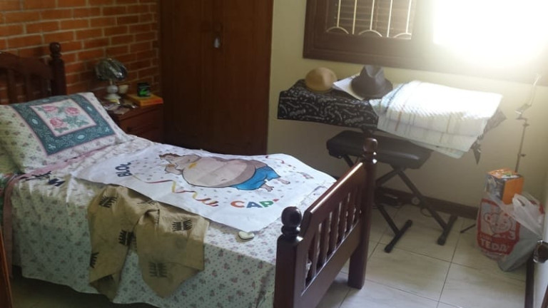 Imagem Casa com 3 Quartos à Venda, 423 m² em Jardim Residencial Doutor Lessa - Pindamonhangaba Imagem Casa com 3 Quartos à Venda, 423 m² em Jardim Residencial Doutor Lessa - Pindamonhangaba