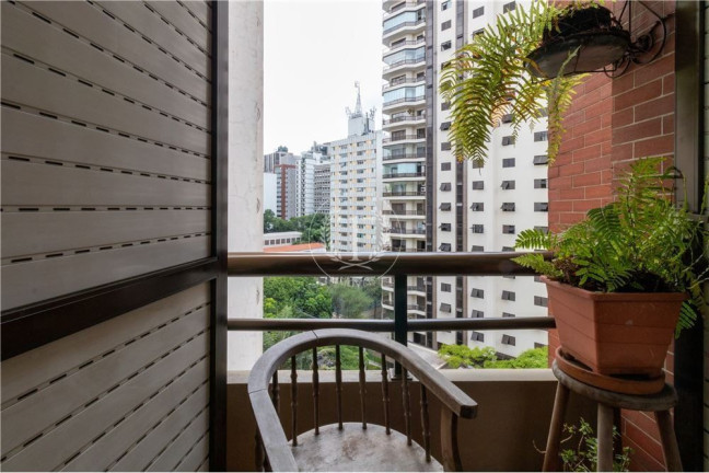 Imagem Apartamento com 3 Quartos à Venda, 142 m² em Itaim Bibi - São Paulo Imagem Apartamento com 3 Quartos à Venda, 142 m² em Itaim Bibi - São Paulo