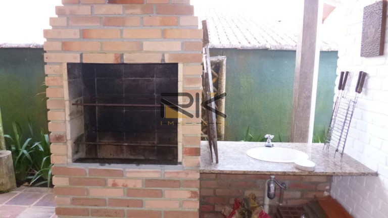 Imagem Casa com 4 Quartos à Venda, 205 m² em Lázaro - Ubatuba