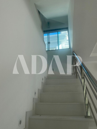 Imagem Casa com 3 Quartos à Venda, 200 m² em Recreio Dos Bandeirantes - Rio De Janeiro
