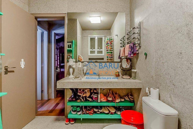 Imagem Casa com 2 Quartos à Venda, 170 m² em Itaim Bibi - São Paulo Imagem Casa com 2 Quartos à Venda, 170 m² em Itaim Bibi - São Paulo