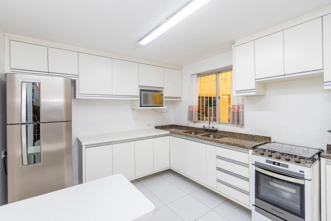 Imagem Sobrado com 3 Quartos à Venda, 118 m² em Campina Do Siqueira - Curitiba Imagem Sobrado com 3 Quartos à Venda, 118 m² em Campina Do Siqueira - Curitiba