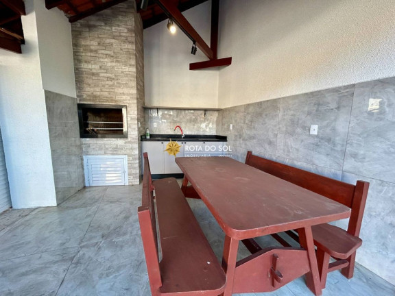 Imagem Casa com 3 Quartos à Venda, 180 m² em Centro - Bombinhas Imagem Casa com 3 Quartos à Venda, 180 m² em Centro - Bombinhas