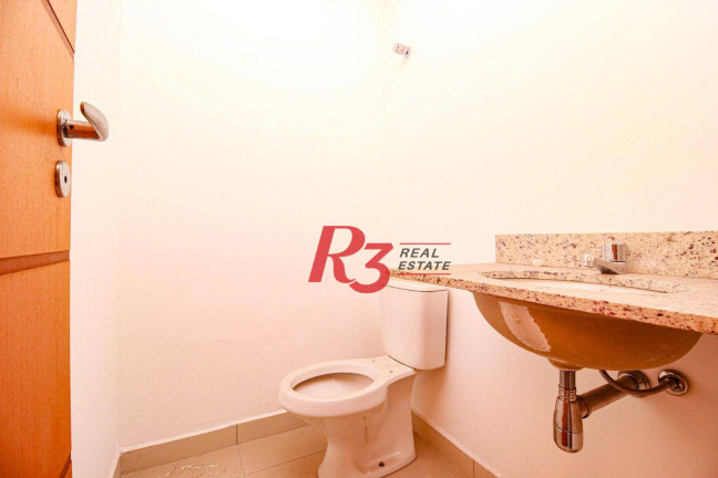 Sala Comercial à Venda ou Locação, 60 m² em Centro - Santos