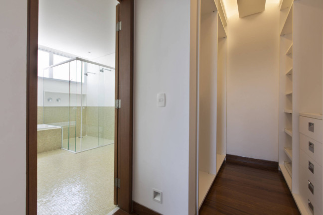 Imagem Casa com 4 Quartos à Venda, 690 m² em Tamboré - Santana De Parnaíba Imagem Casa com 4 Quartos à Venda, 690 m² em Tamboré - Santana De Parnaíba