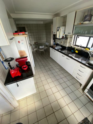 Imagem Apartamento com 3 Quartos à Venda, 175 m² em Casa Forte - Recife Imagem Apartamento com 3 Quartos à Venda, 175 m² em Casa Forte - Recife