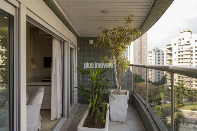 Imagem Apartamento com 3 Quartos à Venda, 373 m² em Real Parque - São Paulo Imagem Apartamento com 3 Quartos à Venda, 373 m² em Real Parque - São Paulo