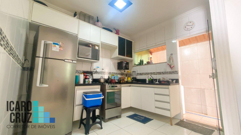 Imagem Casa com 3 Quartos à Venda, 220 m² em Ipitanga - Lauro De Freitas