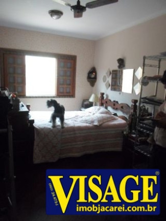 Imagem Casa com 3 Quartos à Venda, em Cond. St. Tereza - Jacareí Imagem Casa com 3 Quartos à Venda, em Cond. St. Tereza - Jacareí