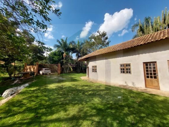 Imagem Chácara com 2 Quartos à Venda, 2.000 m² em Parque Dos Pinheiros - Botucatu Imagem Chácara com 2 Quartos à Venda, 2.000 m² em Parque Dos Pinheiros - Botucatu