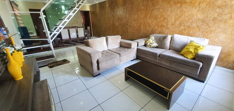 Imagem Casa com 3 Quartos à Venda, 180 m² em Vila Do Americano - Ferraz De Vasconcelos