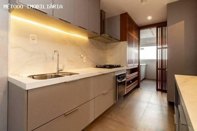 Imagem Imóvel com 2 Quartos à Venda, 121 m² em Pinheiros - São Paulo Imagem Imóvel com 2 Quartos à Venda, 121 m² em Pinheiros - São Paulo