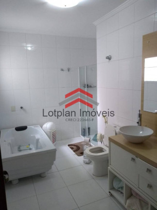 Imagem Casa com 3 Quartos à Venda, 175 m² em Sítio Da Figueira - São Paulo Imagem Casa com 3 Quartos à Venda, 175 m² em Sítio Da Figueira - São Paulo