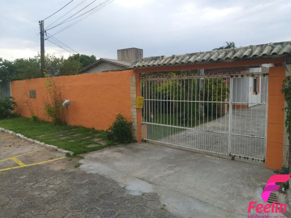 Imagem Casa com 3 Quartos à Venda, 250 m² em Carianos - Florianópolis Imagem Casa com 3 Quartos à Venda, 250 m² em Carianos - Florianópolis