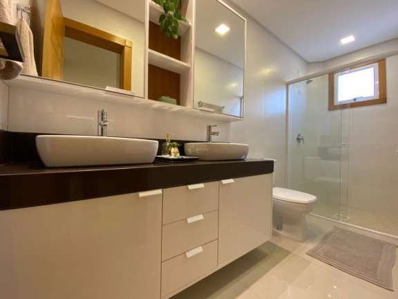 Imagem Apartamento com 4 Quartos à Venda, 254 m² em Navegantes - Capao Da Canoa Imagem Apartamento com 4 Quartos à Venda, 254 m² em Navegantes - Capao Da Canoa
