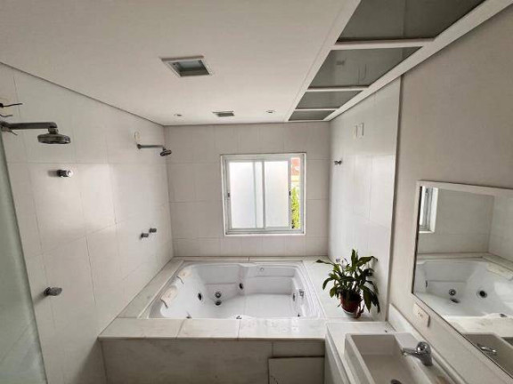 Imagem Sobrado com 4 Quartos à Venda, 335 m² em água Rasa - São Paulo