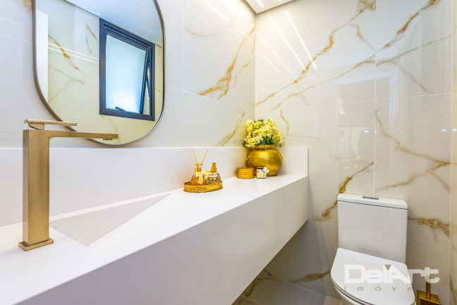 Imagem Casa com 2 Quartos à Venda, 233 m² em Santa Cândida - Curitiba Imagem Casa com 2 Quartos à Venda, 233 m² em Santa Cândida - Curitiba