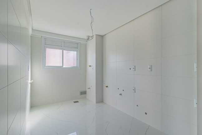 Imagem Imóvel com 2 Quartos à Venda, 83 m² em Petrópolis - Porto Alegre