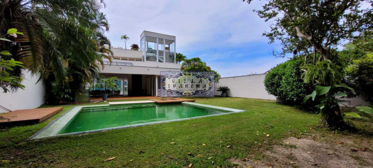 Imagem Imóvel com 6 Quartos à Venda, 1.000 m² em Jardim Botânico - Rio De Janeiro Imagem Imóvel com 6 Quartos à Venda, 1.000 m² em Jardim Botânico - Rio De Janeiro